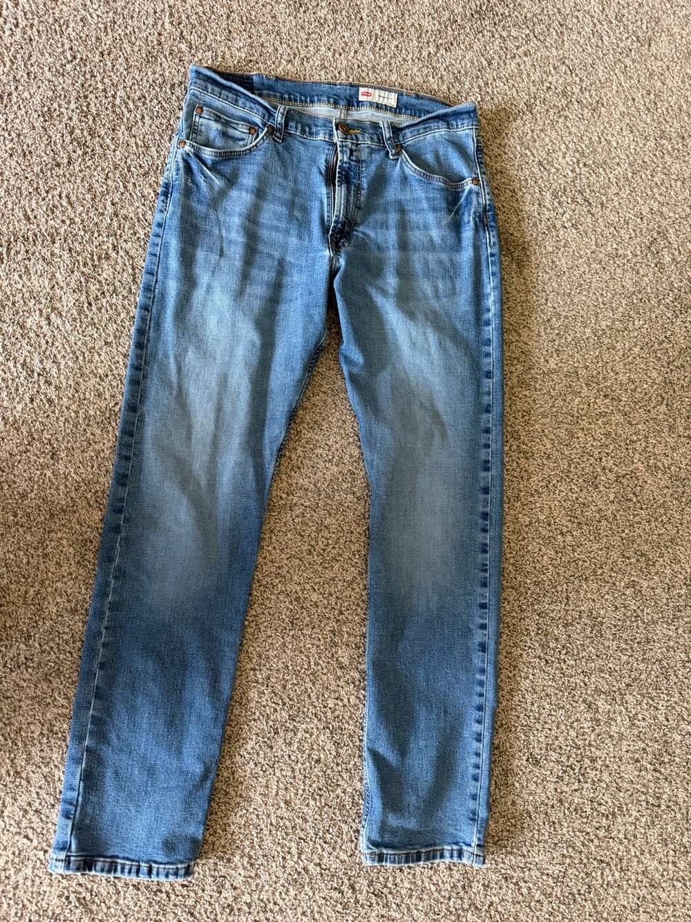 Men’s wrangler jeans sz 33